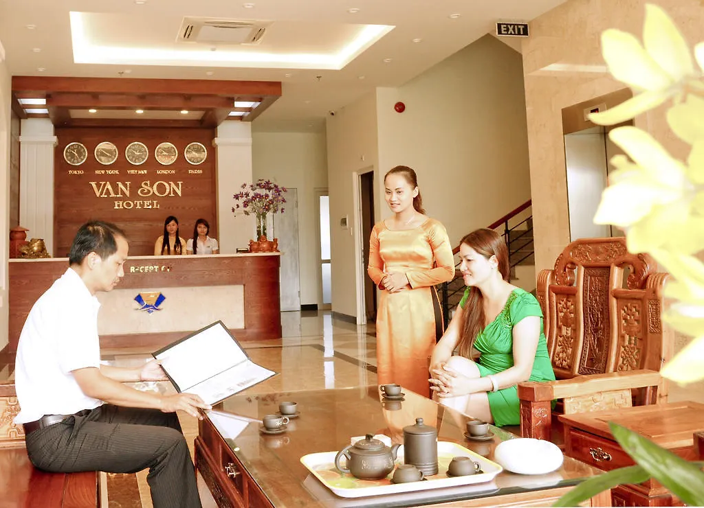 Van Son Hotel Da Nang