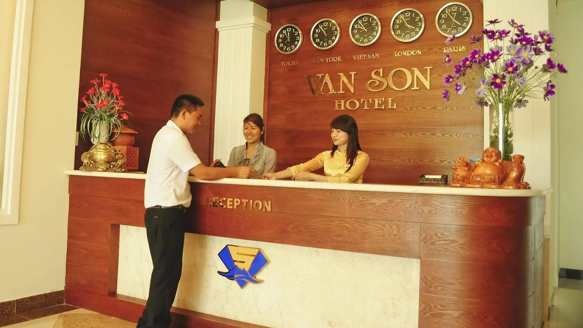Van Son Hotel Da Nang