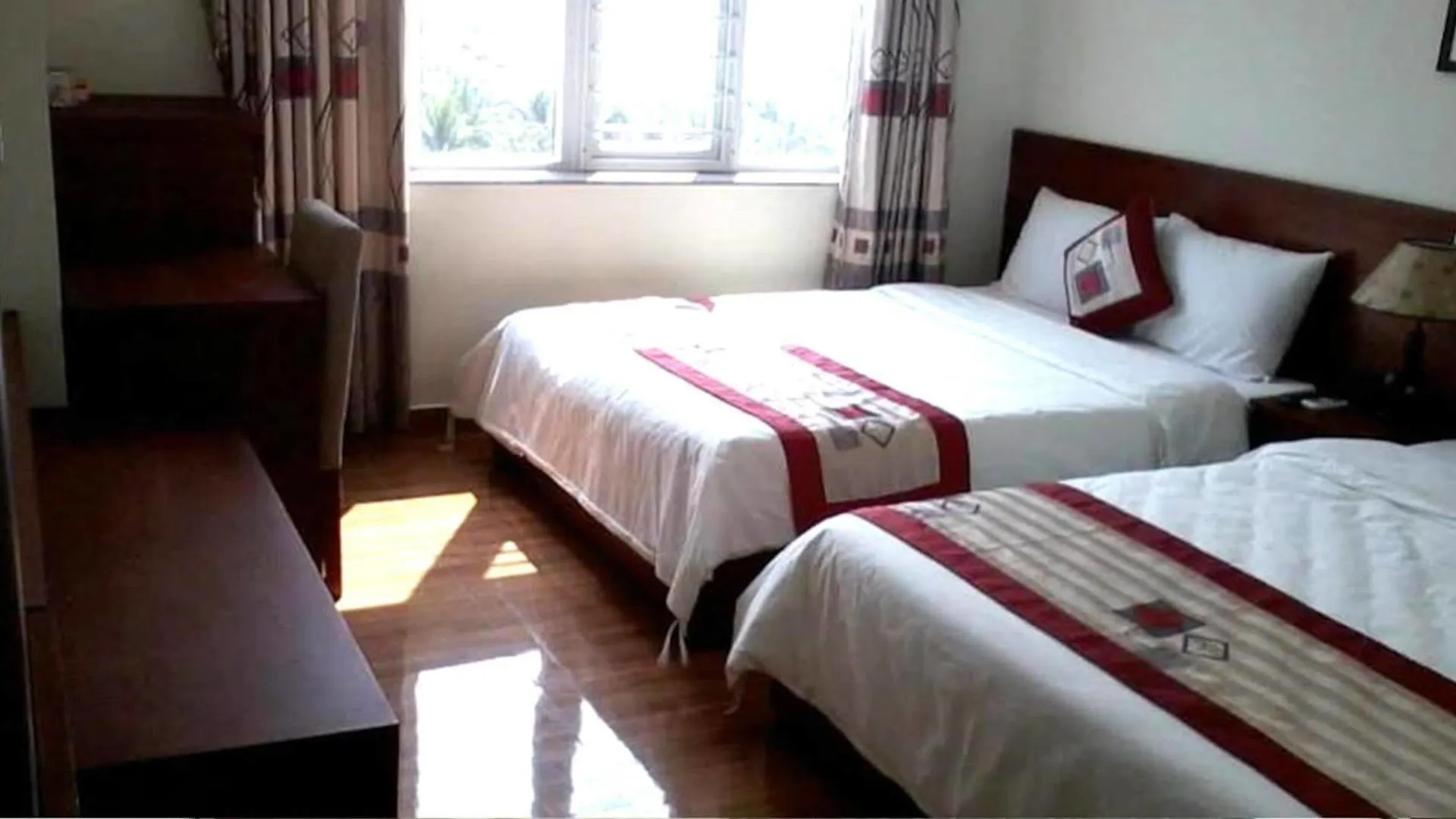 Van Son Hotel Da Nang 3*,